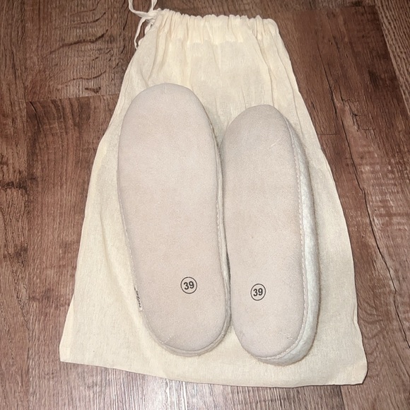 NWOT Women’s Nootkas Slippers • Women’s Sz 39 (8.5/9) - Picture 5 of 6